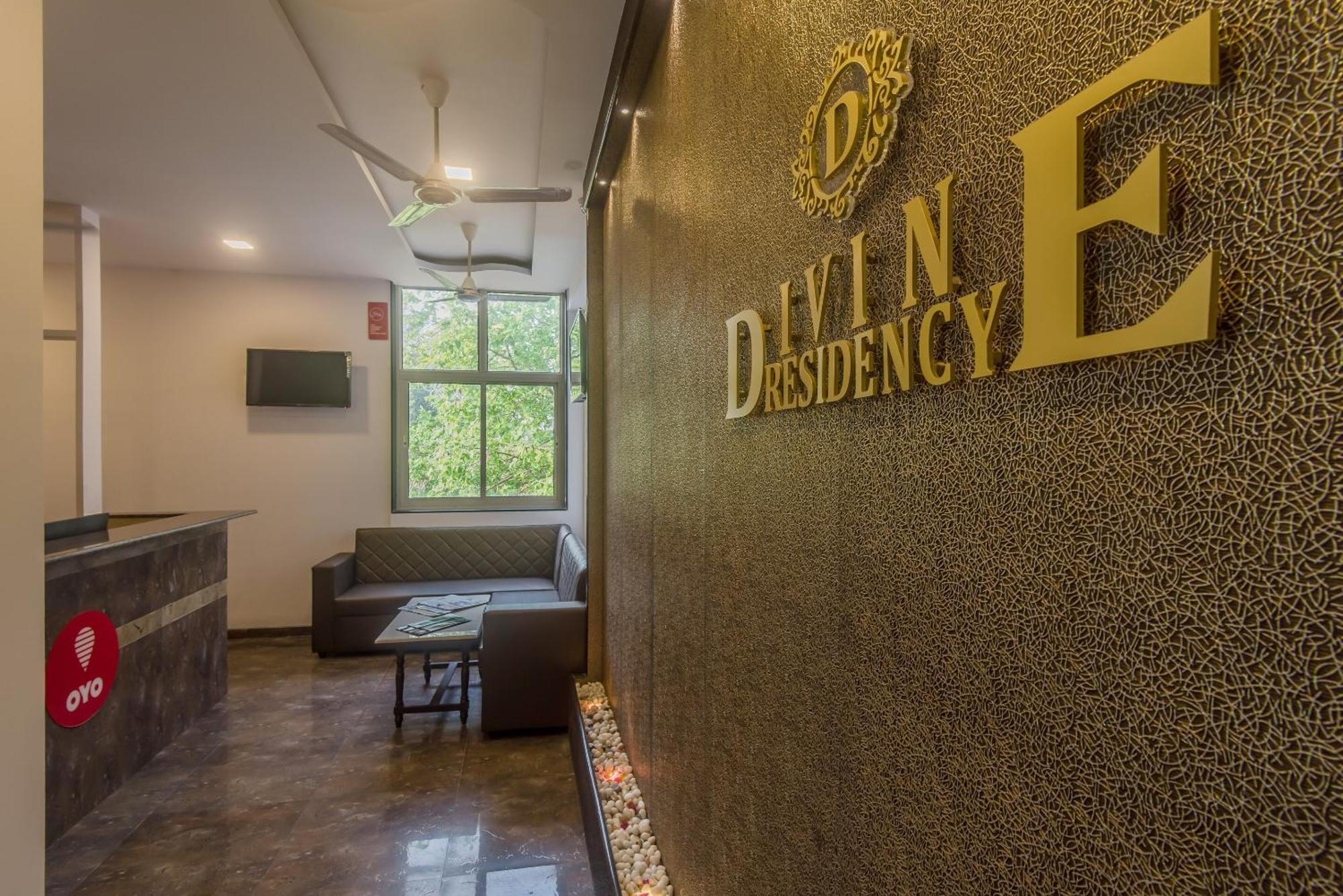 Super Hotel O Divine Residency Near Phoenix Marketcity Mumbai Bagian luar foto